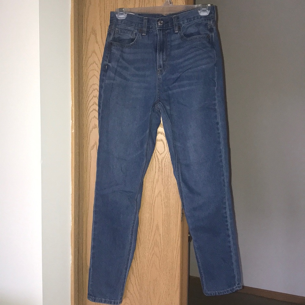 AE Mom Jeans